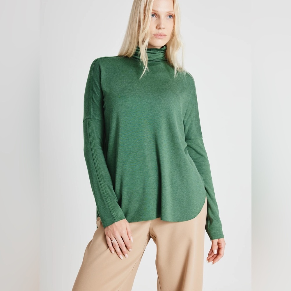 Kit and ace burrow green turtleneck long sleeve sweater